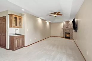 2318 Barbara Jean Dr, Schererville, IN 46375 - Photo 19