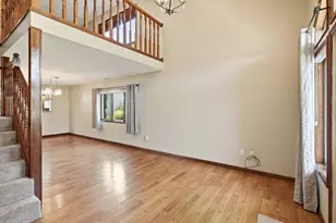 2318 Barbara Jean Dr, Schererville, IN 46375 - Photo 7