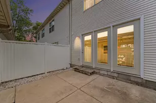 1824 Cottonwood Ct, Crown Point, IN 46307 - Photo 3