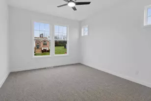 521 Scenic View Ave, Valparaiso, IN 46385 - Photo 7