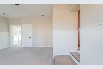205 E Grove Street, Wheatfield, IN 46392 - Photo 11