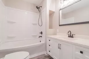 205 E Grove St, Wheatfield, IN 46392 - Photo 29