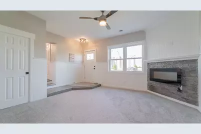 205 E Grove Street, Wheatfield, IN 46392 - Photo 7