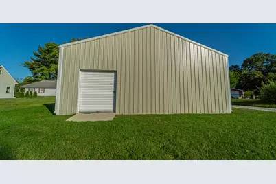 205 E Grove Street, Wheatfield, IN 46392 - Photo 3