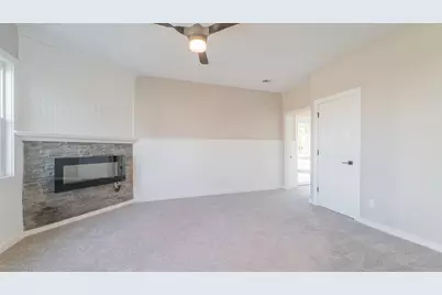 205 E Grove Street, Wheatfield, IN 46392 - Photo 9