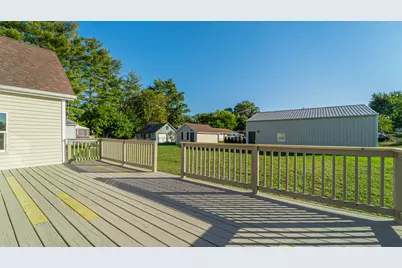 205 E Grove Street, Wheatfield, IN 46392 - Photo 37