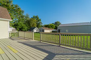205 E Grove St, Wheatfield, IN 46392 - Photo 37