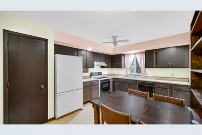488 E 830 N, Valparaiso, IN 46383 - Photo 11