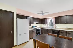488 E 830 N, Valparaiso, IN 46383 - Photo 11