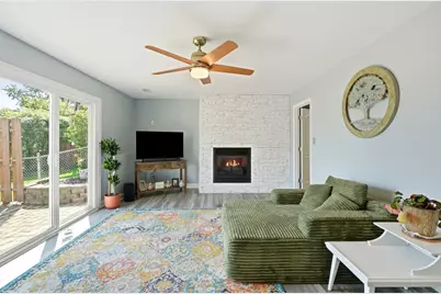1068 Shoreline Road, Crown Point, IN 46307 - Photo 17