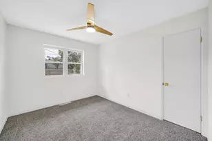 1407 E 36th Ave, Gary, IN 46409 - Photo 21
