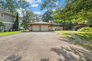 2075 Hidden Valley Dr, Crown Point, IN 46307 - Photo 39