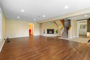 2075 Hidden Valley Dr, Crown Point, IN 46307 - Photo 27