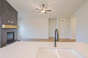 3101 Forestside Ln, Valparaiso, IN 46385 - Photo 7