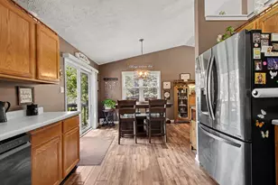 6515 Lakewood Ave, Portage, IN 46368 - Photo 9