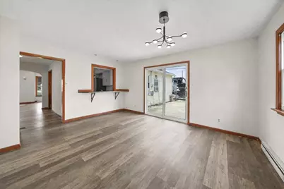 142 S Indiana Avenue, Crown Point, IN 46307 - Photo 9