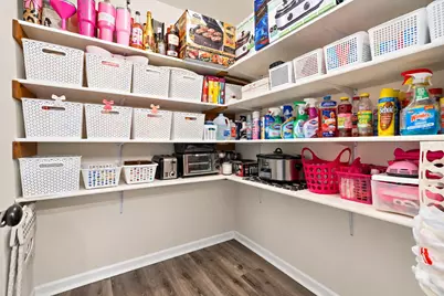 3910 Bayberry Lane, Highland, IN 46322 - Photo 11