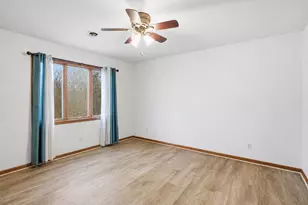 2308 Barbara Jean Dr, Schererville, IN 46375 - Photo 7