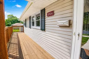 8904 Parrish Ave, Highland, IN 46322 - Photo 5