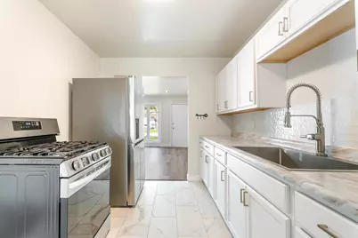 3107 W 79th Place, Merrillville, IN 46410 - Photo 9