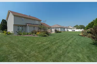 9395 Beall Street, Dyer, IN 46311 - Photo 41