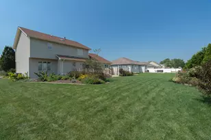 9395 Beall St, Dyer, IN 46311 - Photo 41