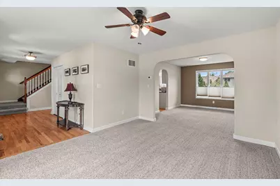9395 Beall Street, Dyer, IN 46311 - Photo 5
