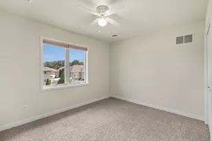 9395 Beall St, Dyer, IN 46311 - Photo 25