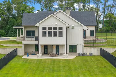 525 N 500 E, Valparaiso, IN 46383 - Photo 135