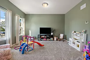 2456 Kerry Dr, Valparaiso, IN 46385 - Photo 5