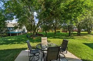 2456 Kerry Dr, Valparaiso, IN 46385 - Photo 33