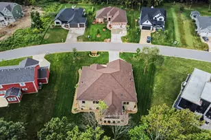 45 Mattico Ln, Crown Point, IN 46307 - Photo 9