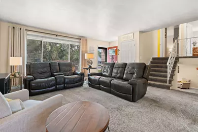 6602 Portage Avenue, Portage, IN 46368 - Photo 5