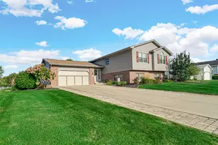 2993 Angelina St, Portage, IN 46368 - Photo 3