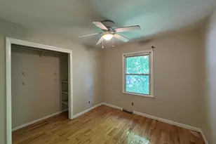 236 S 150 E, Valparaiso, IN 46383 - Photo 13