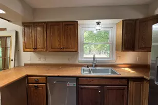 236 S 150 E, Valparaiso, IN 46383 - Photo 7