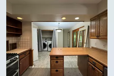 236 S 150 E, Valparaiso, IN 46383 - Photo 5