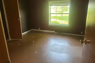 18915 W 2c Rd, Walkerton, IN 46574 - Photo 5