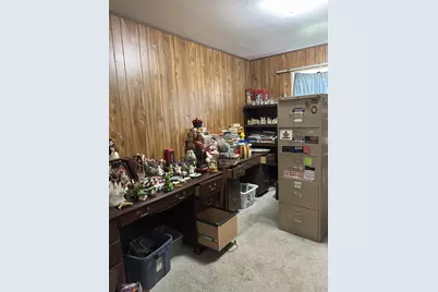 1350 E 34th Avenue, Hobart, IN 46342 - Photo 9