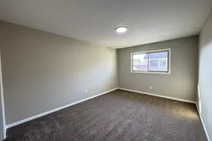 1049 Heather Ln, Munster, IN 46321 - Photo 17