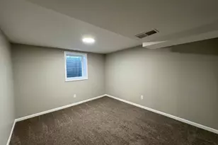 1049 Heather Ln, Munster, IN 46321 - Photo 25