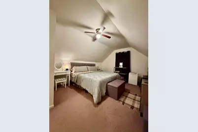 3609 Saint Joseph Place, Hobart, IN 46342 - Photo 11