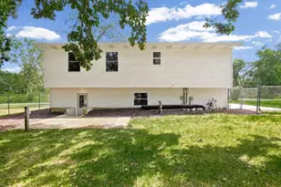 14016 Fairbanks St, Cedar Lake, IN 46303 - Photo 27