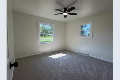 100 S 500 W, La Porte, IN 46350 - Photo 23