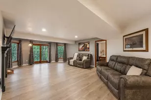 217 Greenfield Dr, Middlebury, IN 46540 - Photo 31