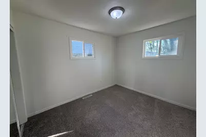 375 N Wabash Street, Hobart, IN 46342 - Photo 17