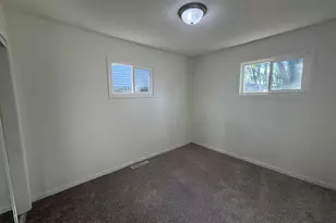 375 N Wabash St, Hobart, IN 46342 - Photo 17