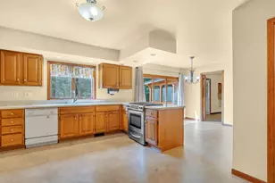 2783 E 900 N, Lake Village, IN 46349 - Photo 15