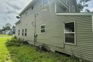 1110 E Cleveland Ave, Hobart, IN 46342 - Photo 3