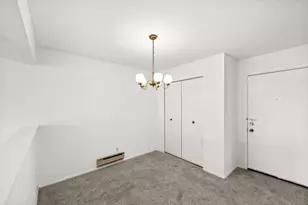 10049 Kennedy Ave, Highland, IN 46322 - Photo 9
